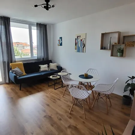 Apartmán Sisi Art *